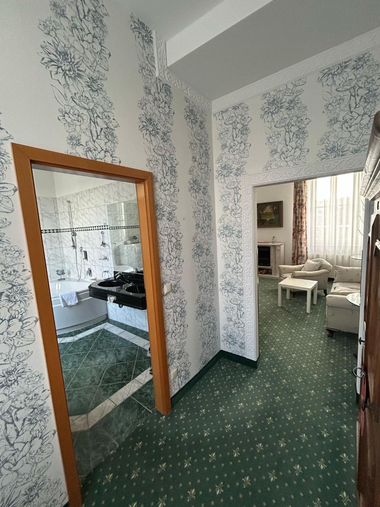Hotel Uckermark Пренцлау Номер фото
